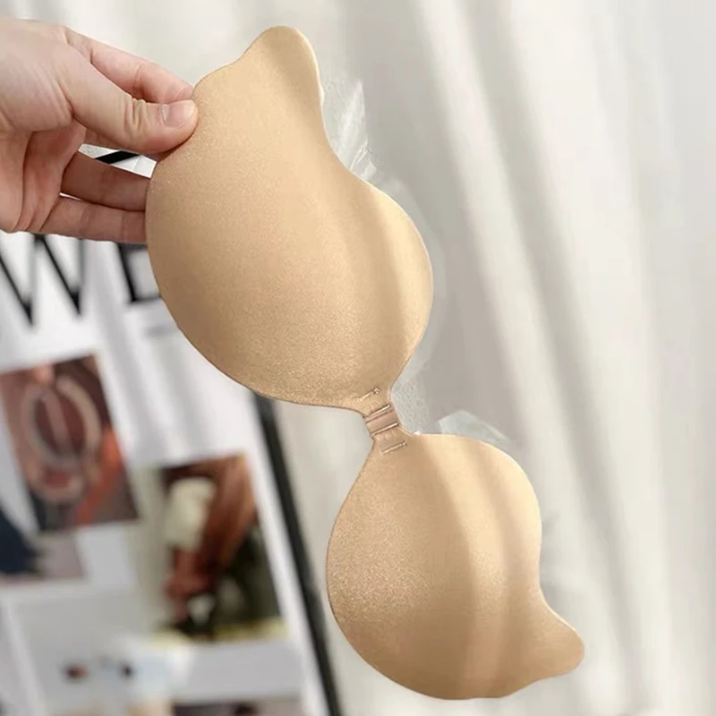 Copricapezzoli Adesivi Riutili - Push Up Bra Padded recensione e prezzo